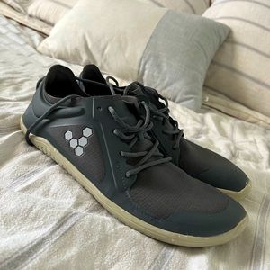 Vivobarefoot all weather. Mens 10.5 like new